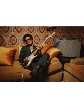 Fender Bruno Mars Stratocaster MN Mars mocha