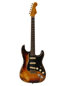 Fender Custom Shop LTD Poblano Stratocaster super heavy relic SFA 3TSB reçu chez Guitar Maniac